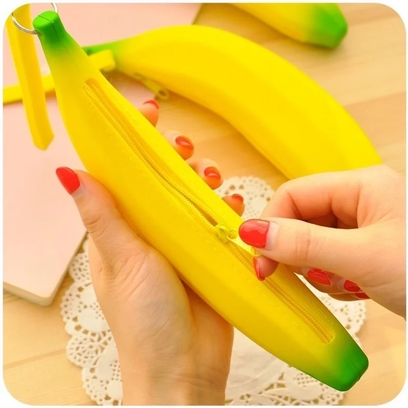 Kawaii Bananfodral - Multifunktionellt Pennfodral, Plånbok & Väskhänge